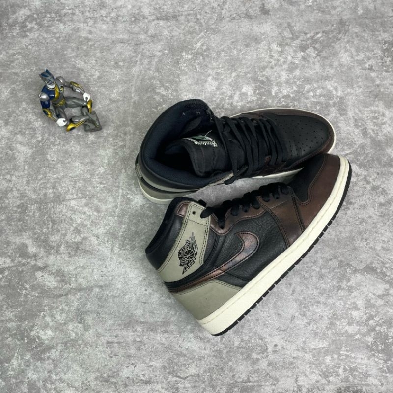 Nike Air Jordan 1 High Patina