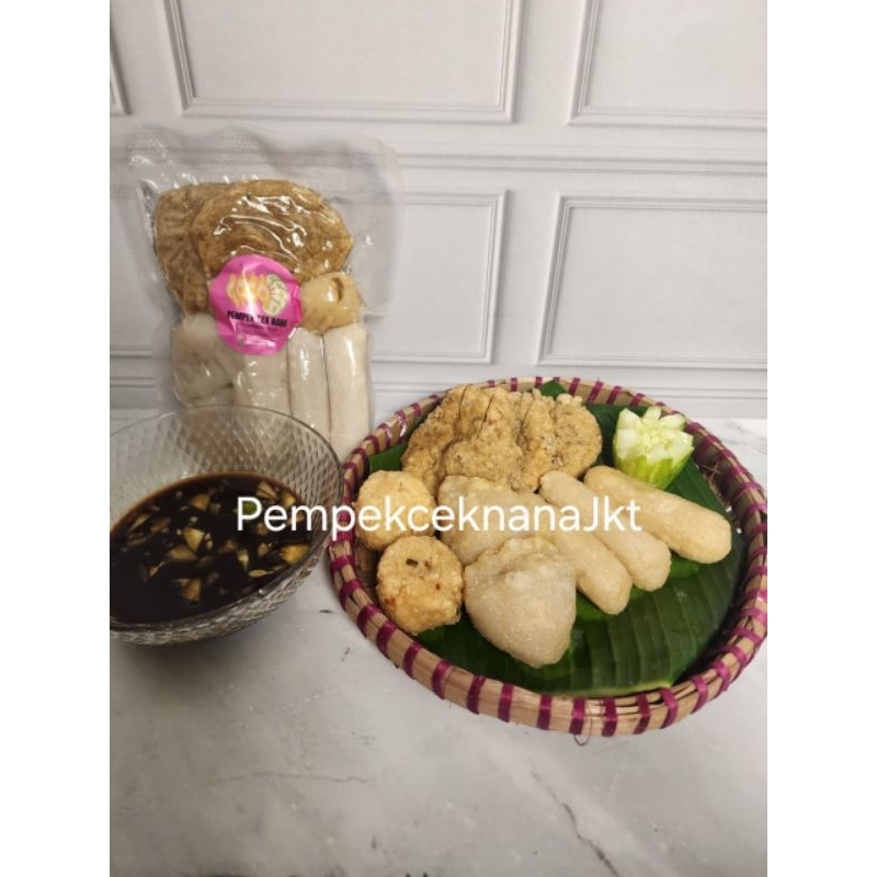 

paket pempek campur 15 pcs + cuko