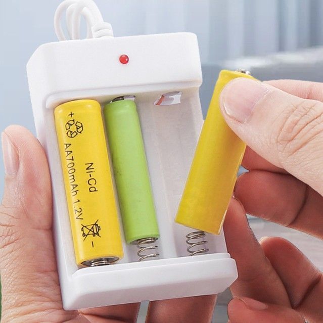 Charger Baterai AA AAA 3 Slot Kabel Usb Charger Batre AA AAA Baterai Rechargeable Charger / CAS BATE