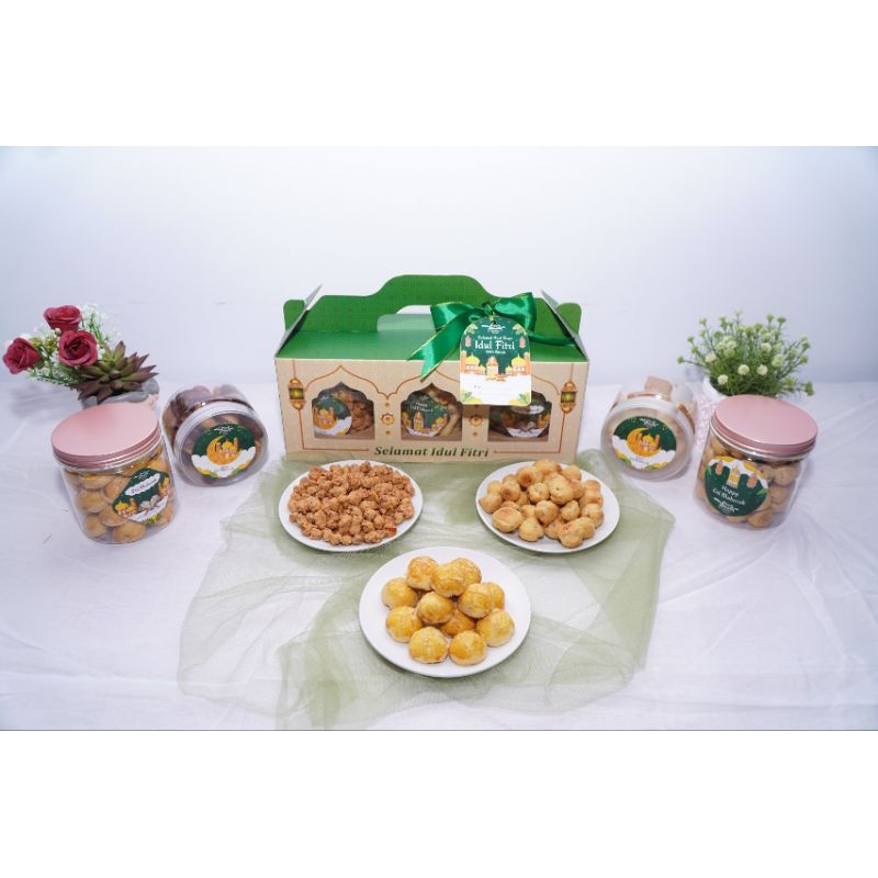 

Hampers Kotak Idul Fitri