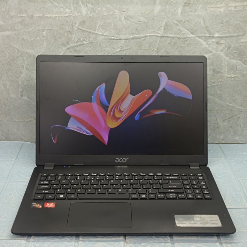 LAPTOP ACER ASPIRE A315 AMD RYZEN 3 3200U RAM 4 GB SSD 512 GB 