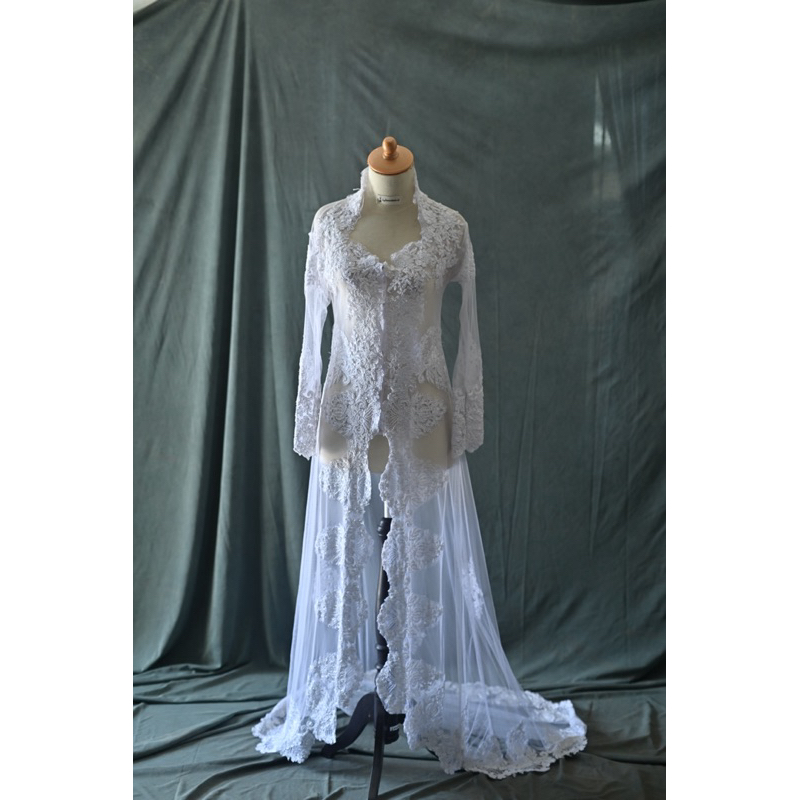 Kebaya Akad / Wedding / Pemberkatan / Kebaya Putih / Gaun Pernikahan