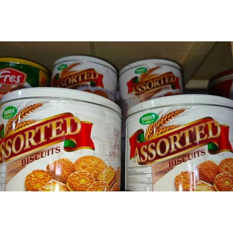 

assorted biscuit kaleng 350 grm