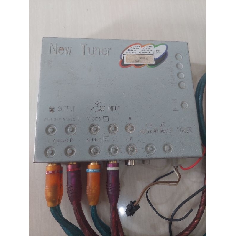 TV TUNER MOBIL UNIVERSAL PRELOVED