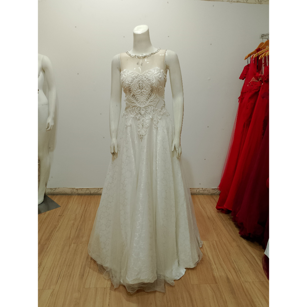 Gaun Dress Pesta Offwhite Brokat Jacquard Preloved