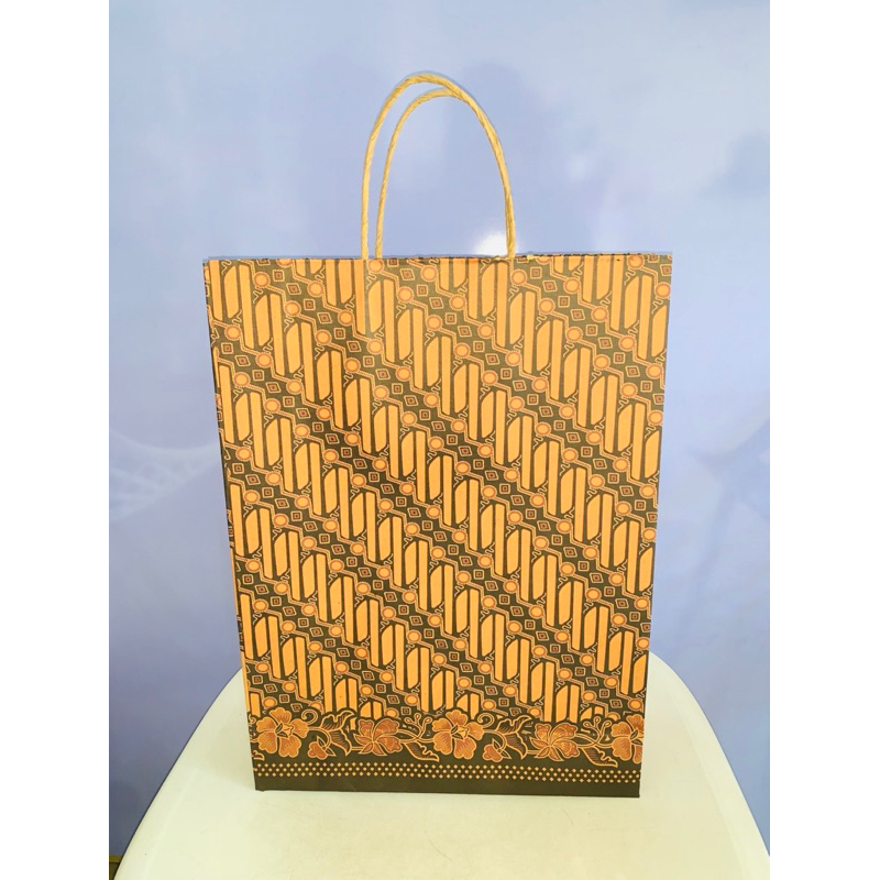 

Paper bag jumbo batik