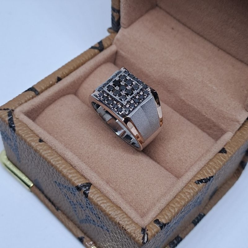 Cincin Silver Pria Keren Berlian Hitam