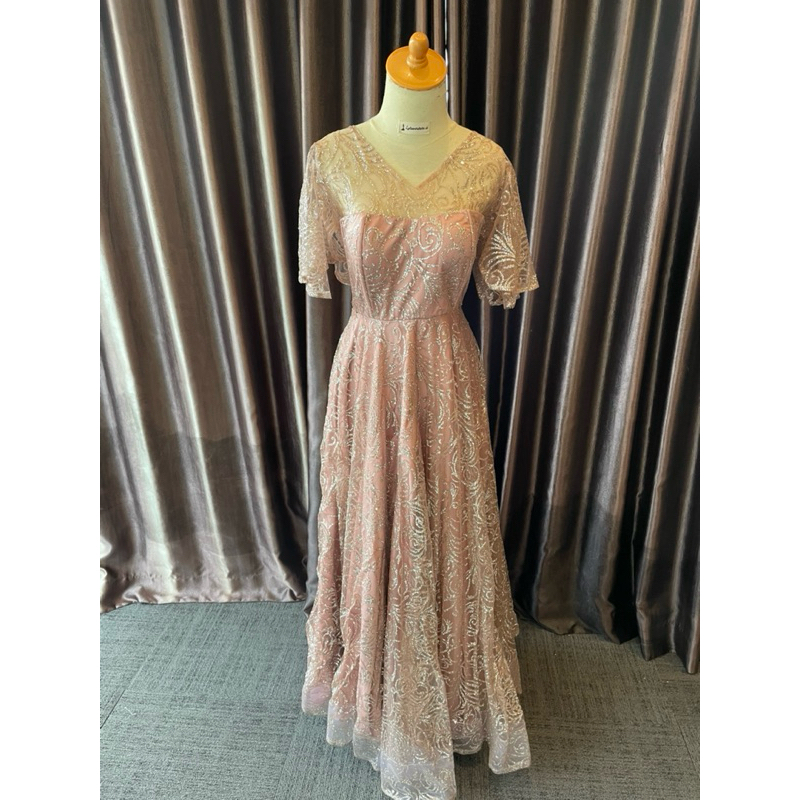 Gaun Rose Gold | Gaun Pesta | Gaun Photoshoot | Gaun Prewedding | Gaun Mama Pengantin | Mom of Bride