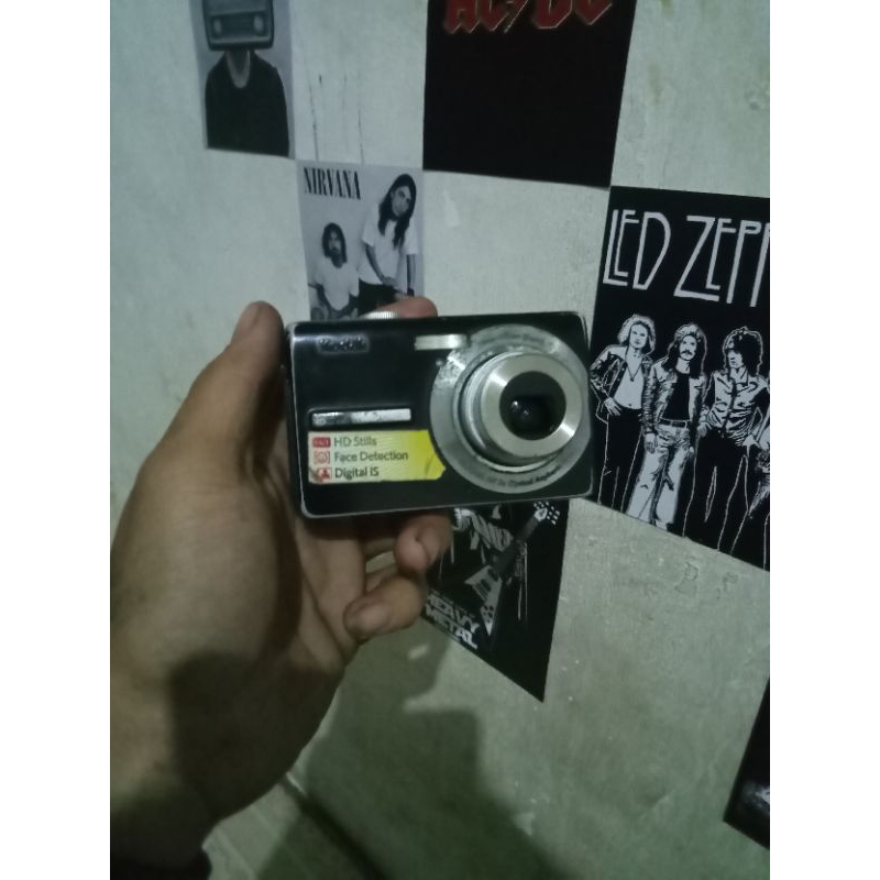 KODAK EASYSHARE M863