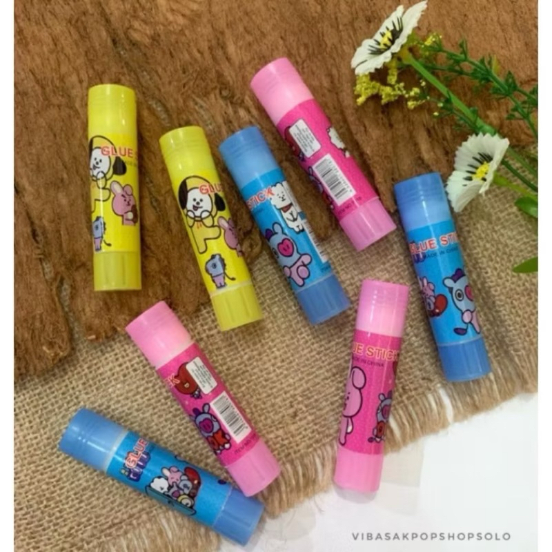 

Glue Stick Lem Perekat Kertas Bentuk Pensil