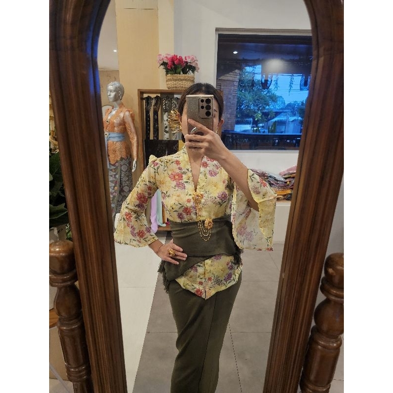 Sinarbintangbutik - Kebaya Sutra Paper Silk Cotton Candy Coulour Collection