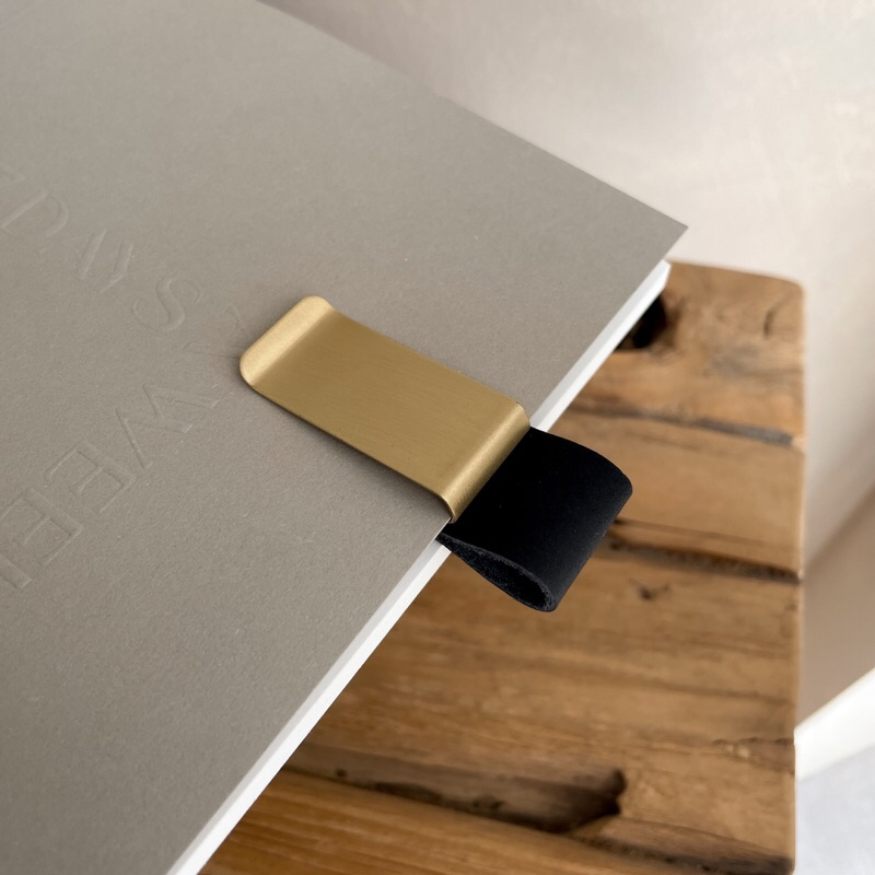 

Pen Holder / Tempat Pulpen / Pen Holder Aesthetic / Leather Pen Holder / CLIP PEN HOLDER