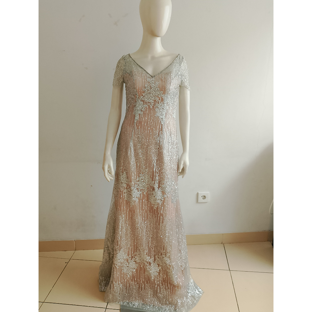 Gaun Dress Pesta Wanita Silver Glitter Preloved