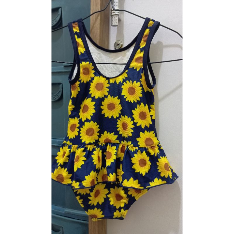 preloved Baju Renang anak 1-3 tahun luar negeri