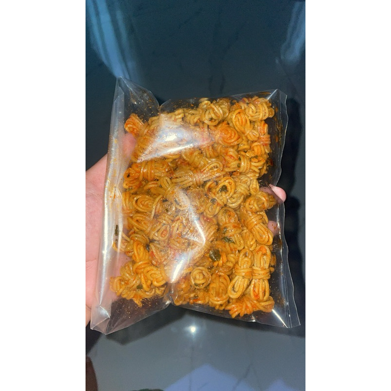 

Mie gulung balado daun jeruk