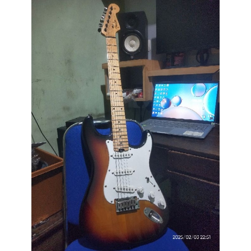 Fender Stratocaster Guitare Custom