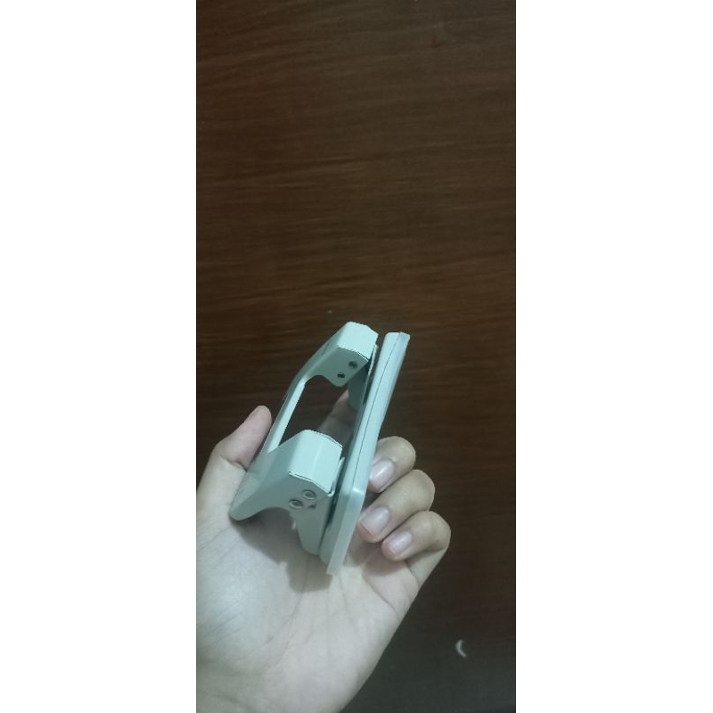

[JUAL CEPAT] PEMBOLONG KERTAS