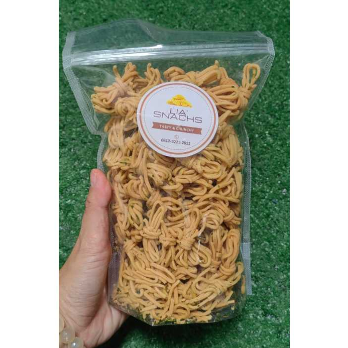 

300gr Mie Gulung Daun Jeruk Original Balado Manis Pedas Cetar Viral | Crunchy and Tasty Snacks