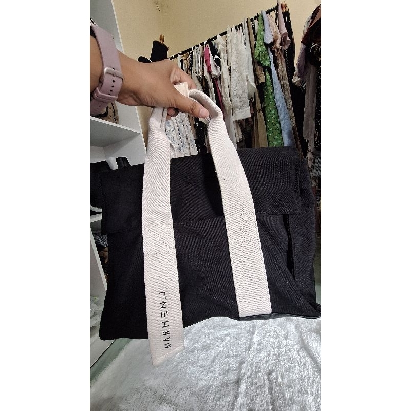 tas Marhen J preloved / tote bag