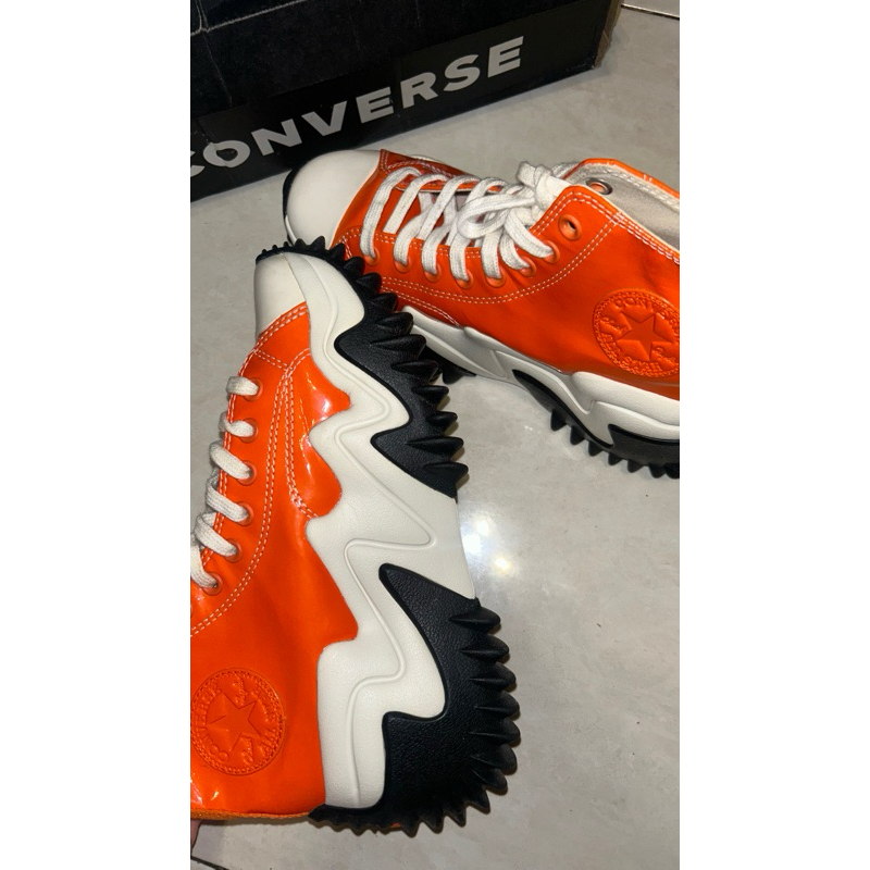 CONVERSE RUN STAR MOTION PATENT LEATHER MEDIUM ORANGE