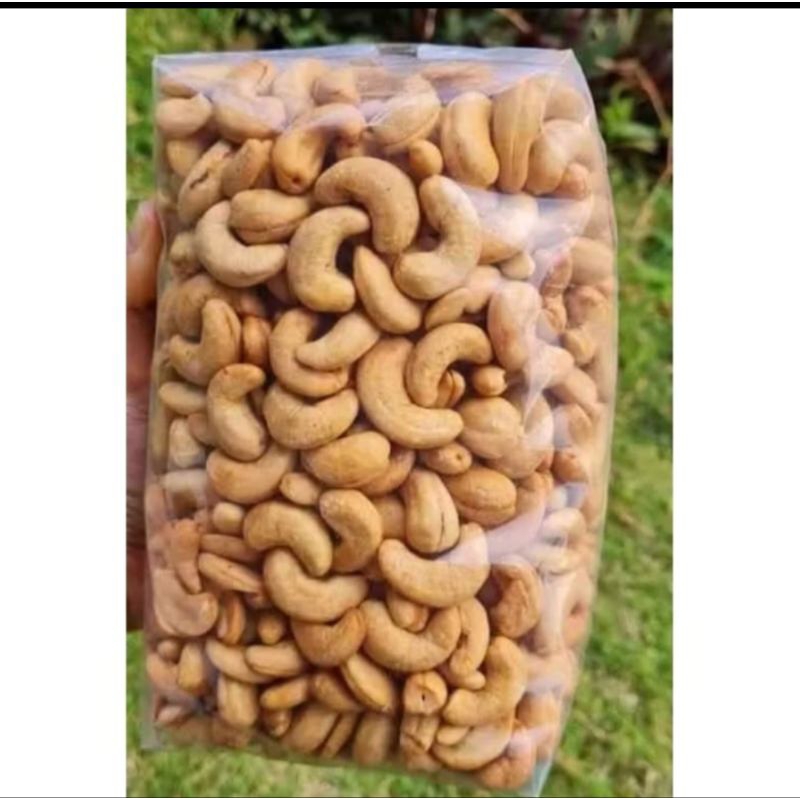 

kacang Mede utuh matang 1 kg termurah