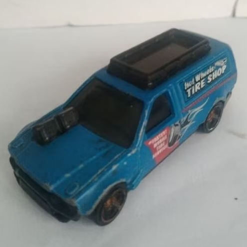 Hotwheel Time Shifter Tire Shop