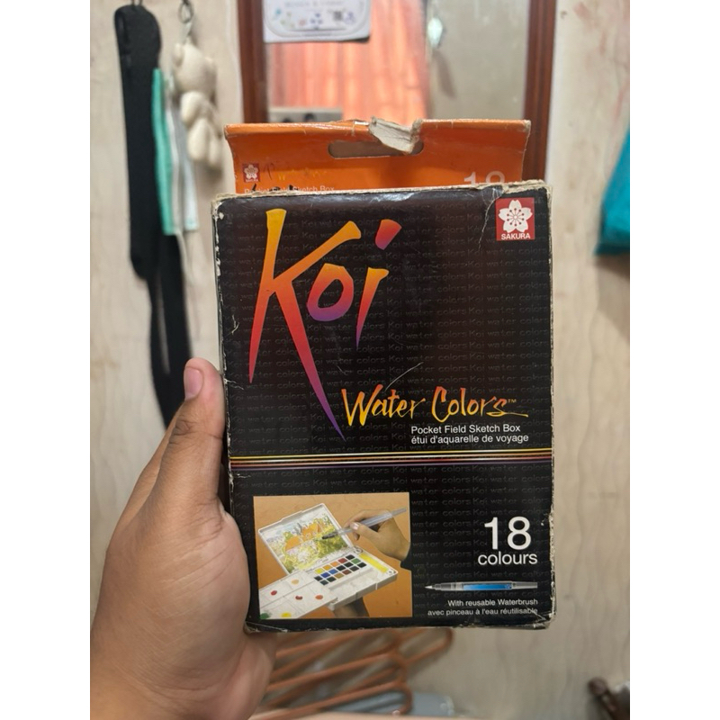 

[PRELOVED] Koi Water Color 18 colours