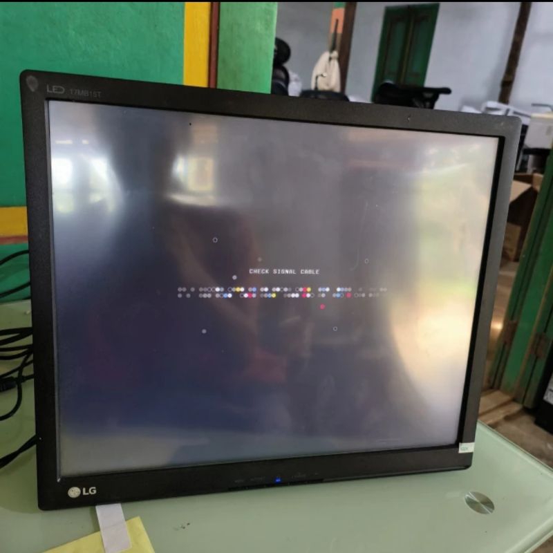 Monitor LED LG 17MB15T 17" | Layar LED LG 17MB 15T Touchscreen Monitor HD
