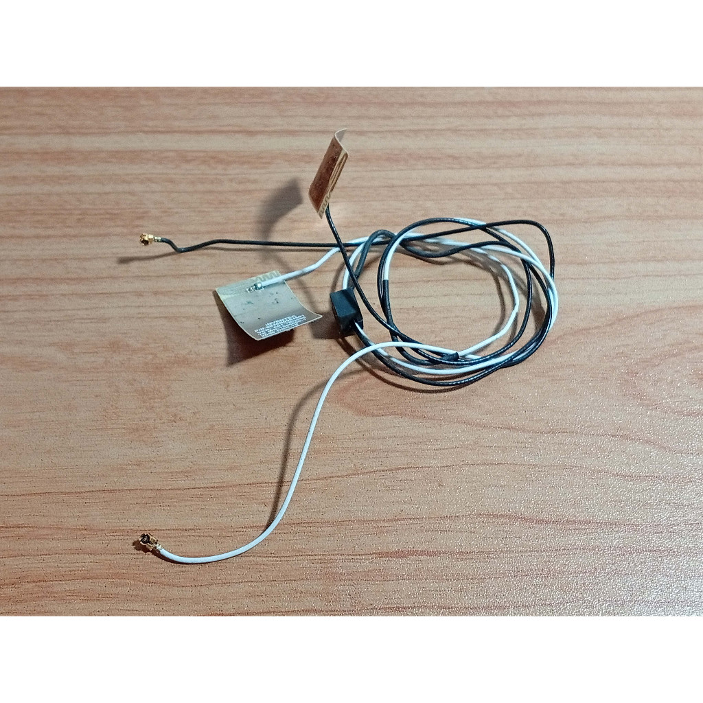 Kabel antena Laptop Toshiba Satellite E200
