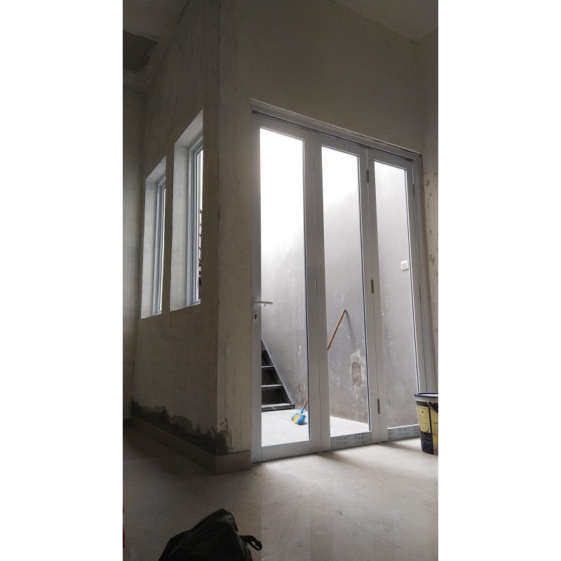 Pintu Lipat Alumunium + Kaca