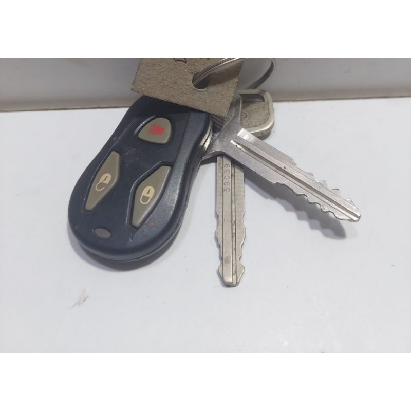 KUNCI REMOTE MOBIL TOYOTA TERIOS 3 TOMBOL