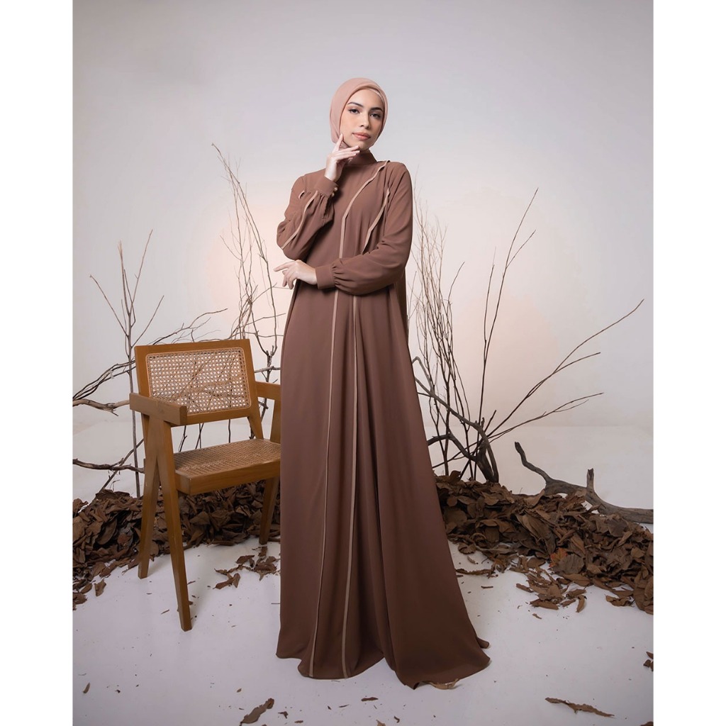 Mayra Basic Dress Almaira