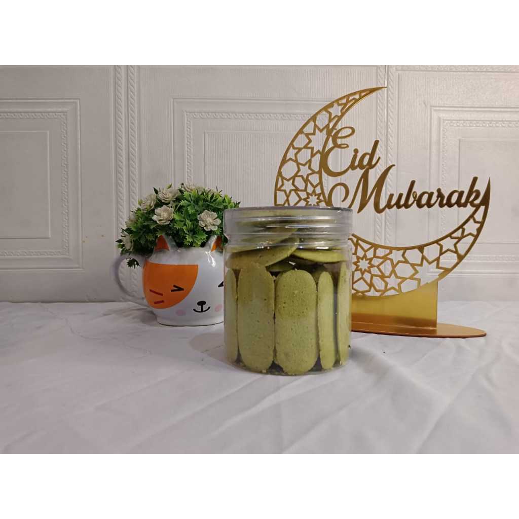 

LIDAH KUCING MATCHA Size 600 Ml Netto 195 Gram