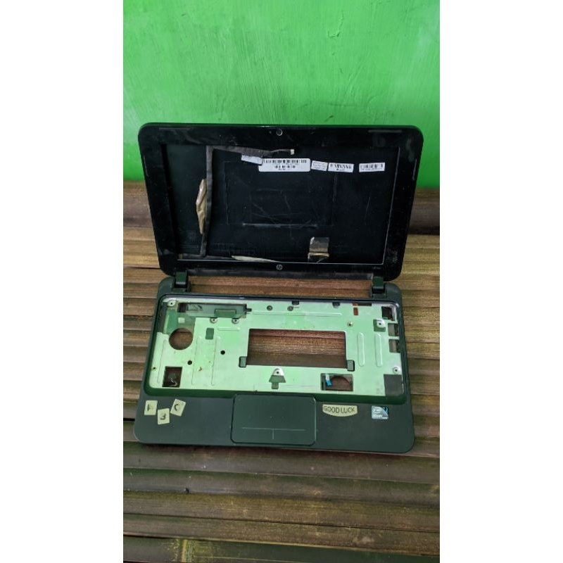 Casing bekas Laptop HP Mini