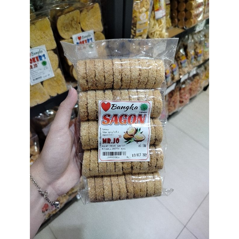 

Sagon khas Bangka cap Mr. Jo, isi 50