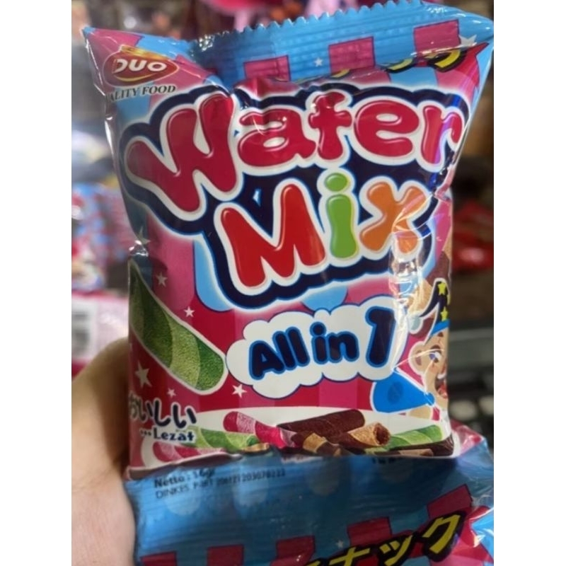 

wafer mix astor warna warni 1renceng isi 10pcs