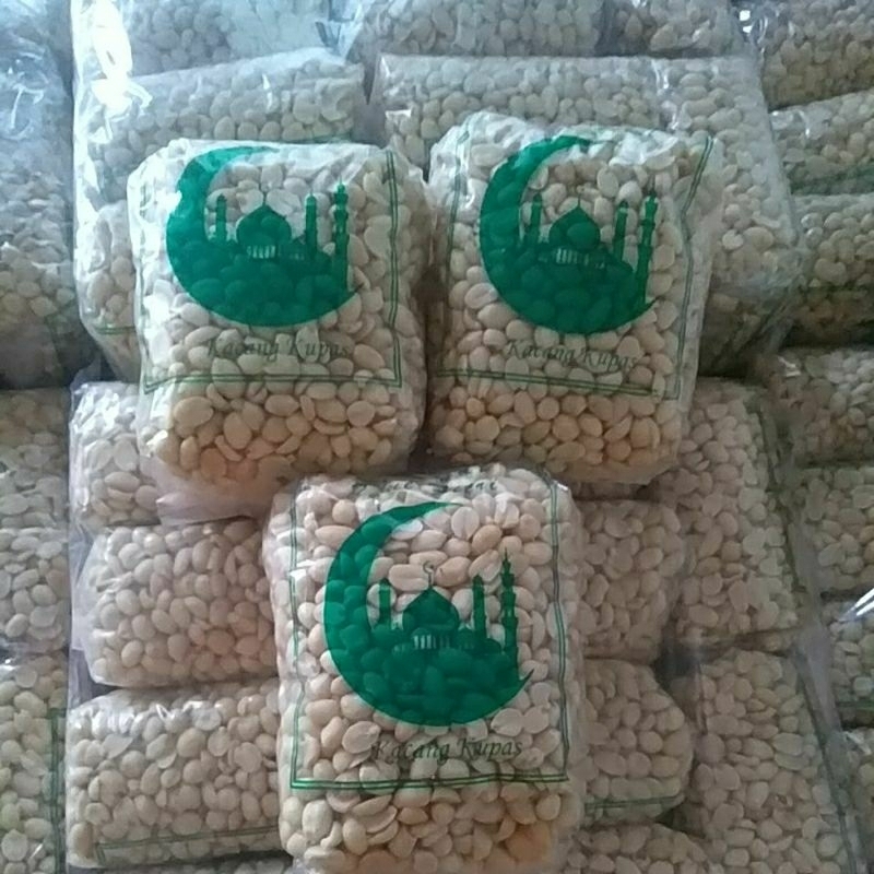 

STOK TERBARU KACANG TANAH MENTAH KUALITAS NOMER SATU( 3 BUNGKUS)