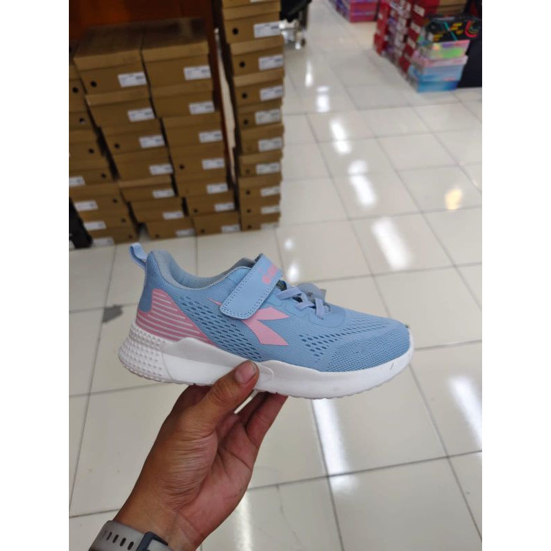 Size 35 Sepatu anak Diadora Humberto JR blue Original store