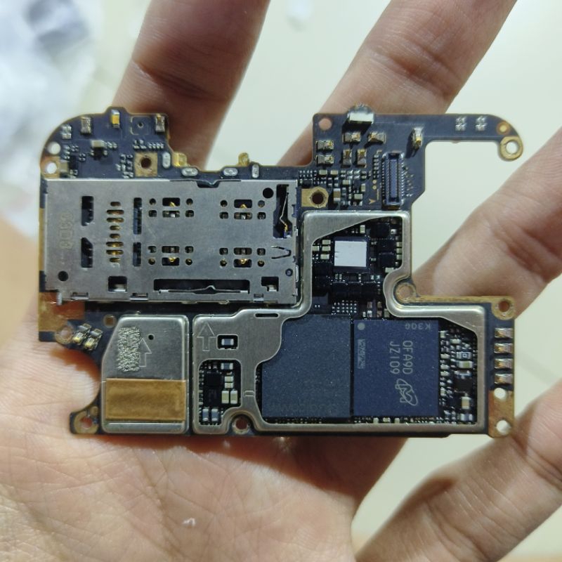 MESIN REDMI NOTE 8 MATI TOTAL FISIK SEPERTI DI FOTO BAHAN CONGKELAN