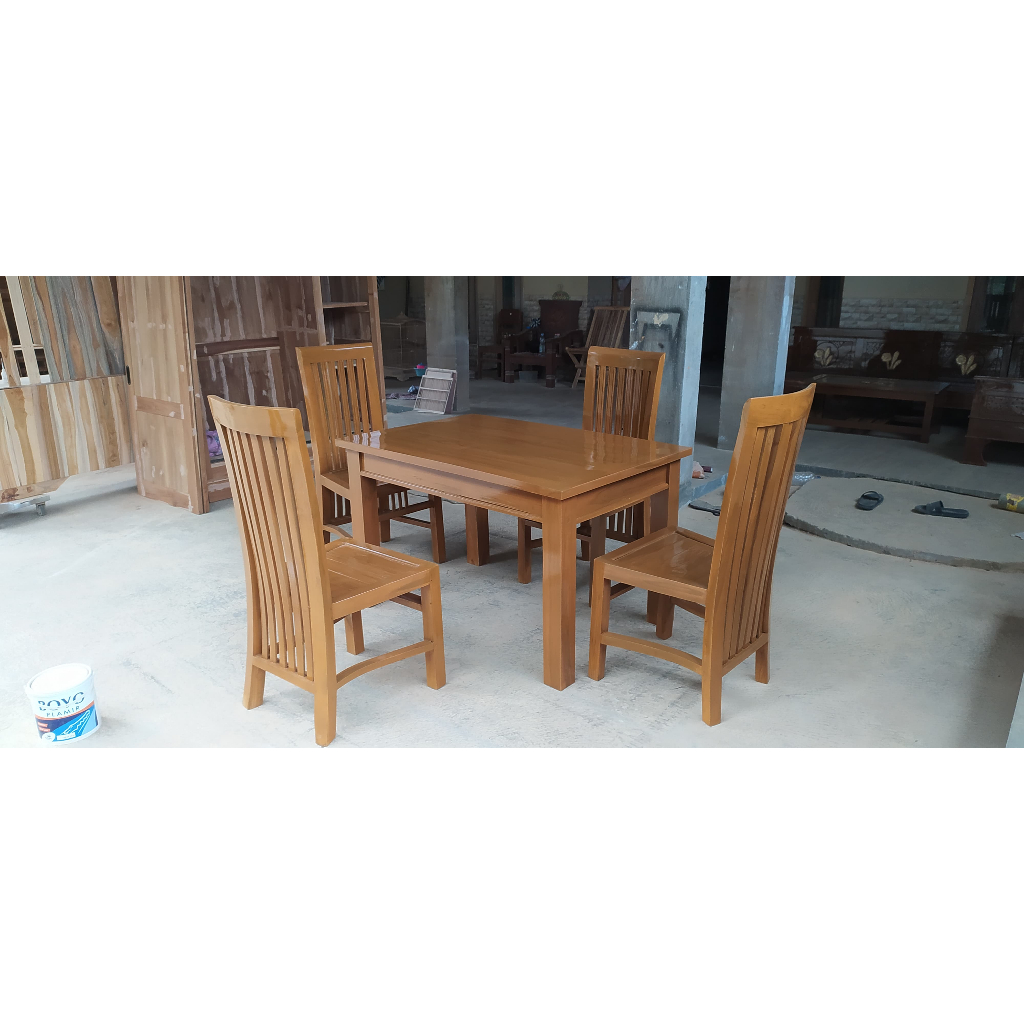 Meja makan kayu jati 4 kursi