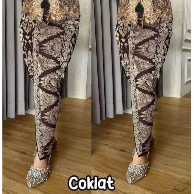 Kamen bordir benang Cendana (emas) motif mahkota | rok Bali premium | Kamen songket bali