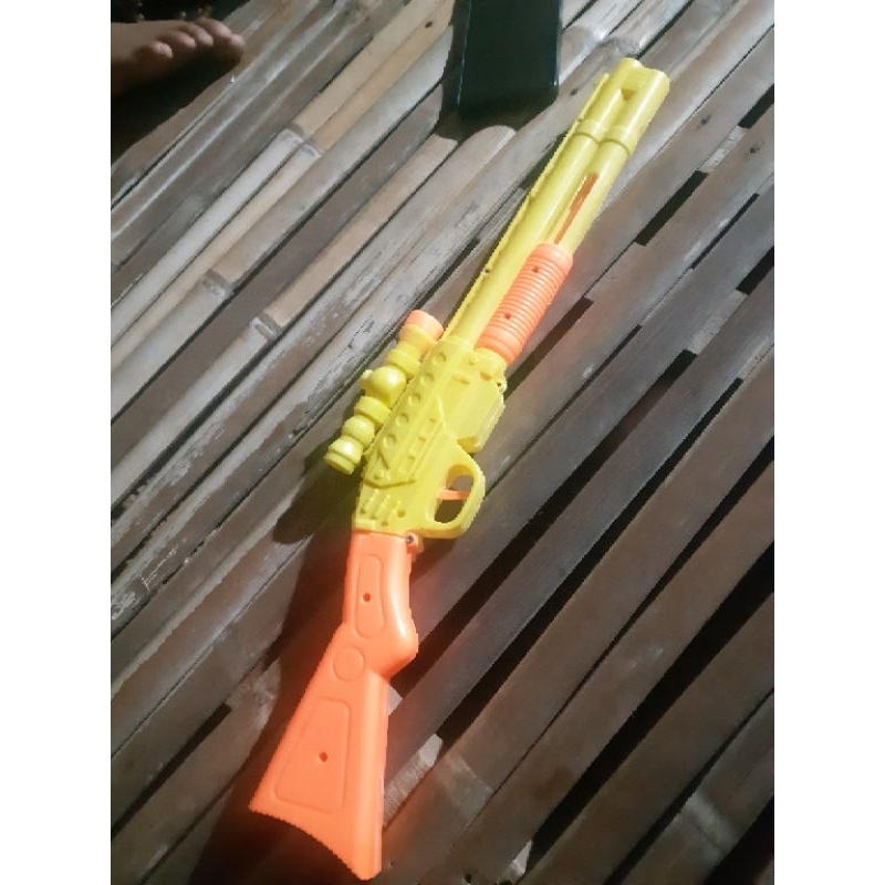 tembak mainan anak anak