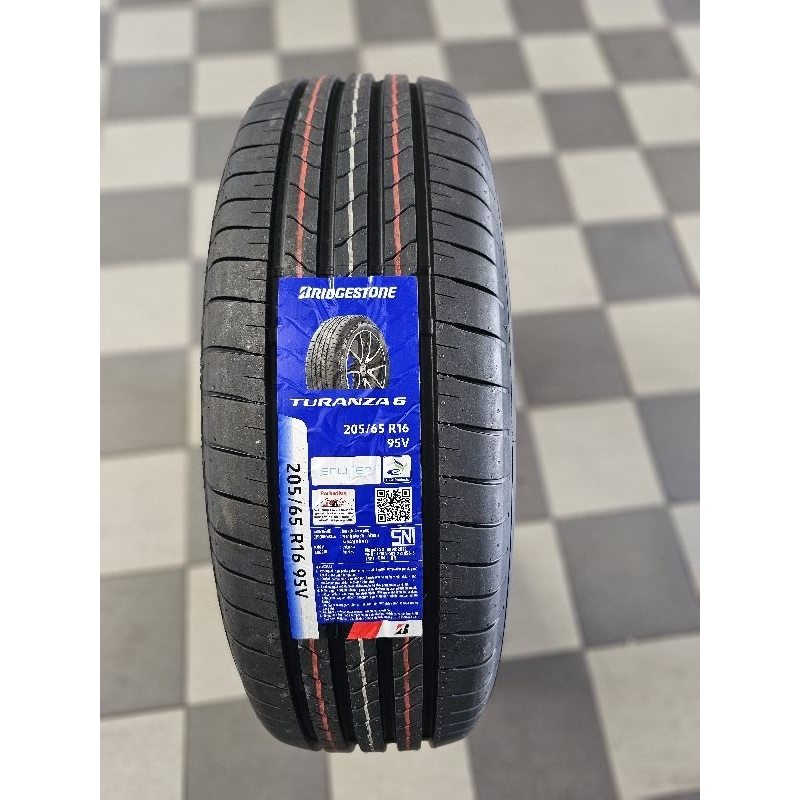 Ban Bridgestone Turanza 6 205/65 R16 (Ban Innova Rebon, Zenix)
