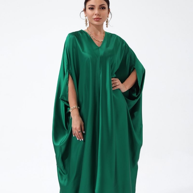 KAFTAN SATIN MAINIKA II KAFTAN LEBARAN II KAFTAN TERBARU II KAFTAN PESTA