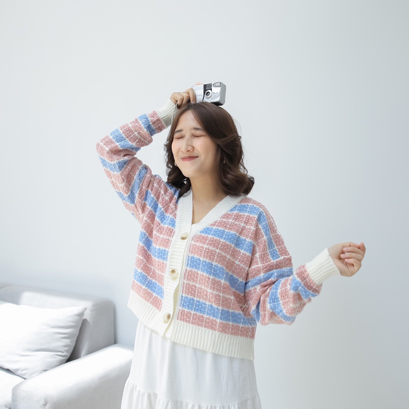 Midun.project - Alice Rainbow Crop Cardigan Rajut Wanita Korean Style