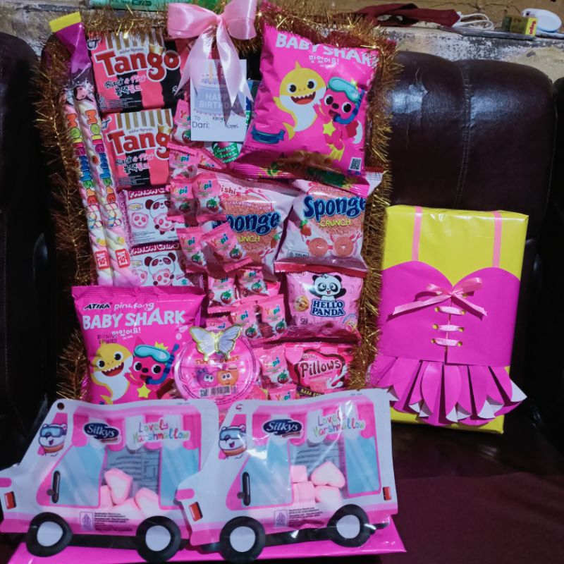 

mading snack hadiah ulang tahun