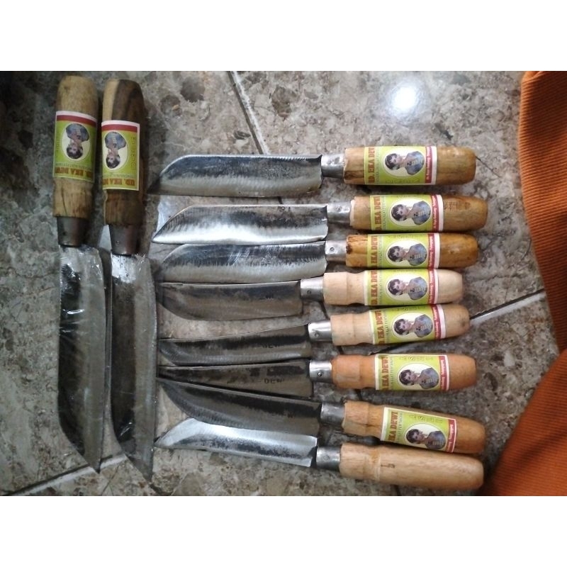 pisau dapur tradisional