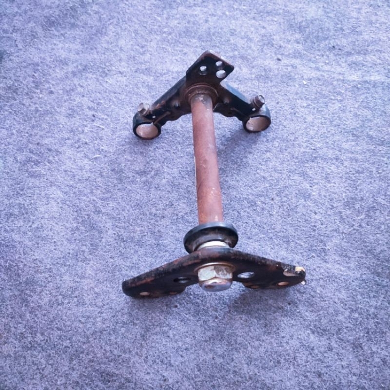 Segitiga kones sok as depan kemudi honda win ori original