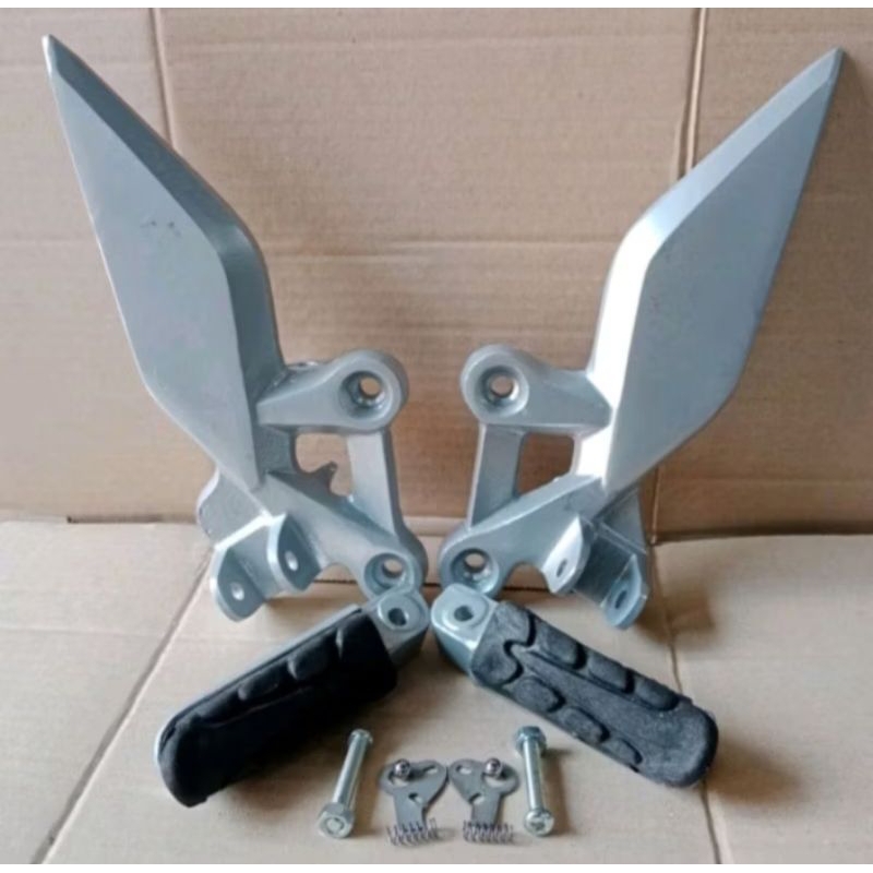 Footstep Dudukan Step CB 150R lama Postep Bostep Depan Motor Cb 150r old new, Cbr 150r old new