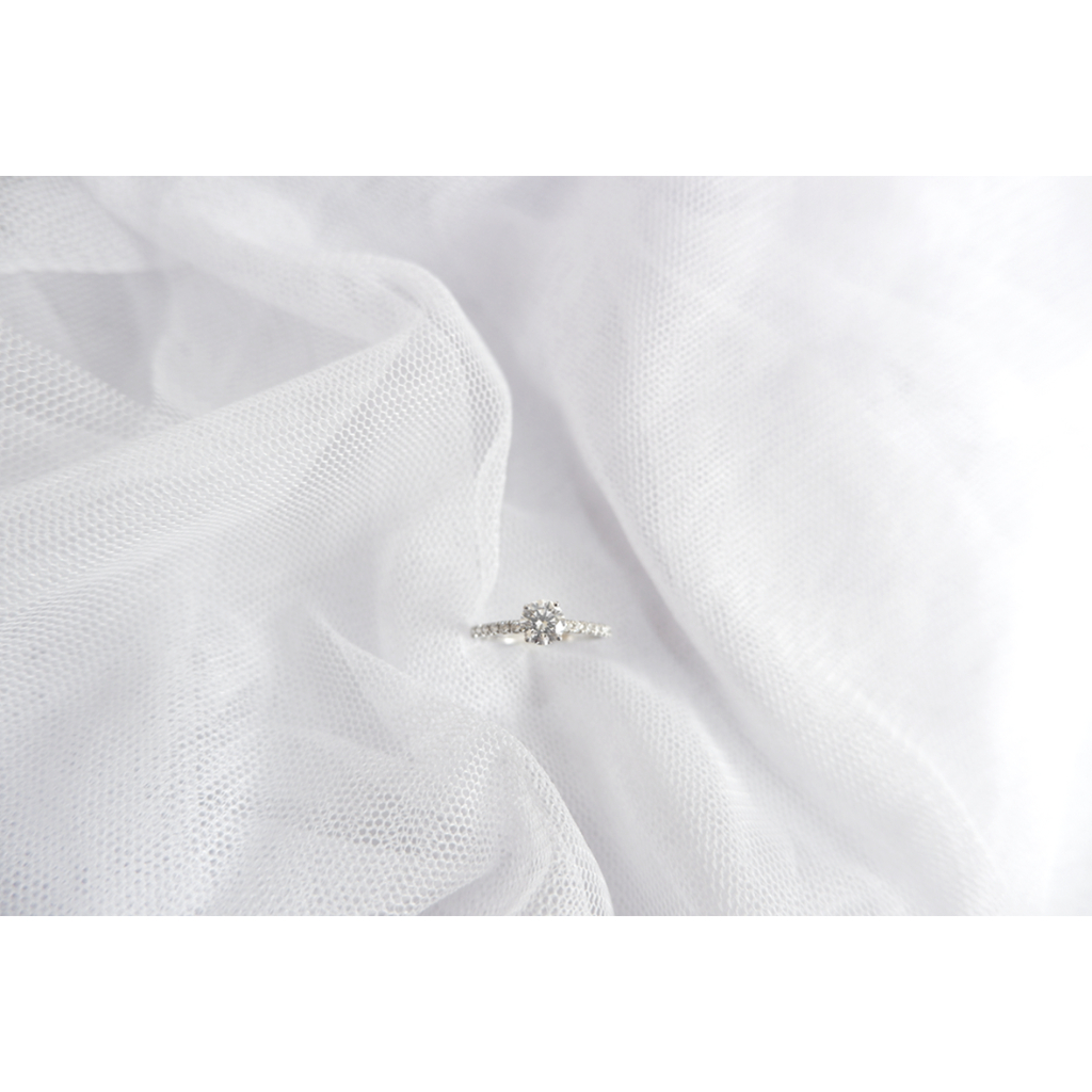 Cincin Lab Grown Diamond / CVD Solitaire Pave Setting